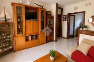 4 LOCALI A TEZZE SUL BRENTA