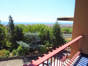 Stanza Singola Arredata