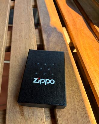 Zippo antivento livello 9