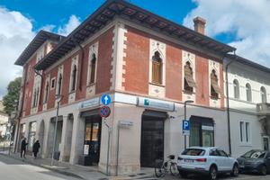 Esclusivo con entrata indipendente, centralissimo