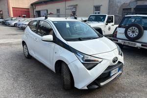 Toyota Aygo 1.0 VVT-i x-business