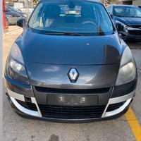 RICAMBI AUTO RENAULT SCENIC XMOD 2011