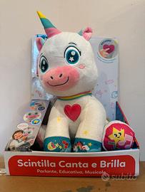 Clementoni Baby Scintilla Unicorno canta e brilla