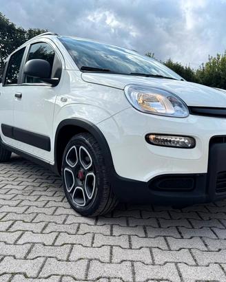 Fiat Panda 1.0 FireFly S&S Hybrid City Cross