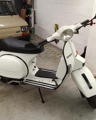 Vespa PX 125 E Bianca