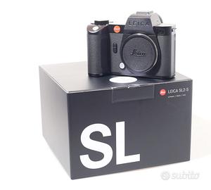 FOTOCAMERA DIGITALE MIRRORLESS FF LEICA SL2-S.