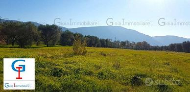 Terreno di 3360 m² a Sessa Aurunca