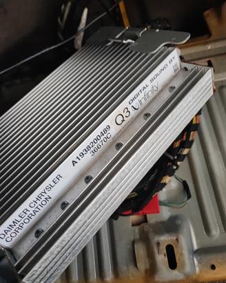 Amplificatore audio Chrysler Crossfire A1938200489