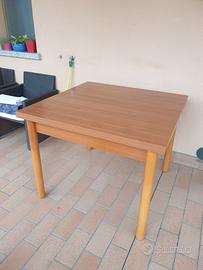 tavolo in legno 100x100 