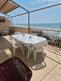 Lavinio appartamento sul mare