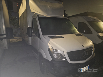 Mercedes sprinter con sponda