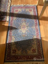 Tappeto piccolo di lana stile antico persiano