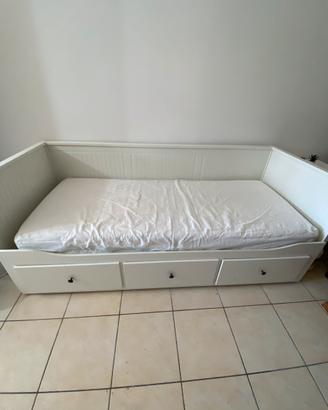 Divano letto Ikea
