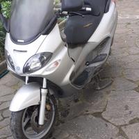 Scooter Piaggio X9 - 2003