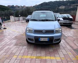 Fiat Panda 1.3 MJT 16V 4x4 Monster