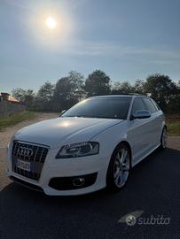 Audi A3 2.0 16V TFSI quattro S tronic Ambition