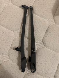 Coppia staffeattacchi parabrezza Honda SH2020-2024