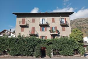 Stabile/Palazzo - Sarre