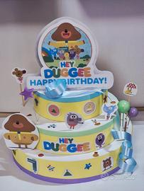 torta finta in polistirolo tema Hey Duggee 