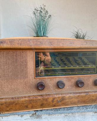 Radio d’epoca Geloso