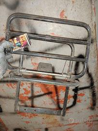 portapacchi posteriore vespa piaggio px nero