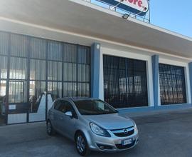 Opel Corsa 1.2 5 porte Club