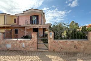 Splendida villa con cortile