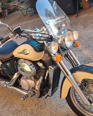 Honda shadow 750