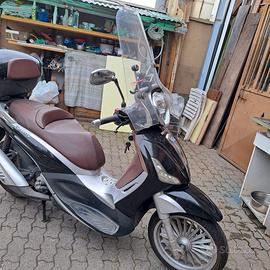Piaggio Beverly 300 ie