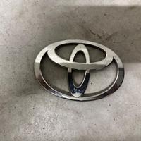 Logo Toyota per paraurti Yaris MY2025