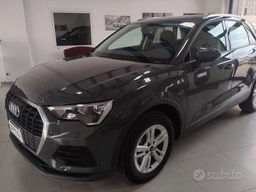 Audi Q3 SPB 45 TFSI e S tronic Business Plus