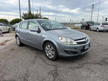 OPEL Astra 1.6 16V VVT 5p. Club