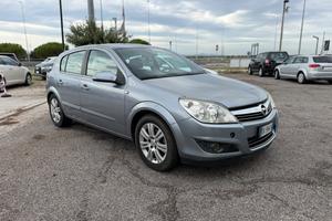 OPEL Astra 1.6 16V VVT 5p. Club