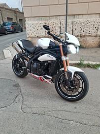 triumph speed triple 1050