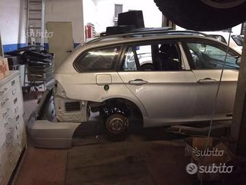 Ricambi BMW 320D serie 3 SW 07 2000cc TD