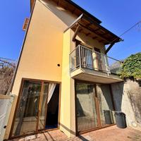 VILLA SINGOLA A MANDELLO DEL LARIO