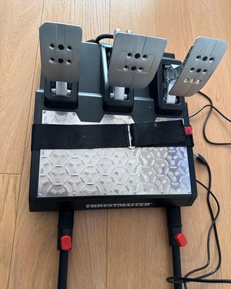 PS5 + Sedile racing + thrusmaster motore e pedali