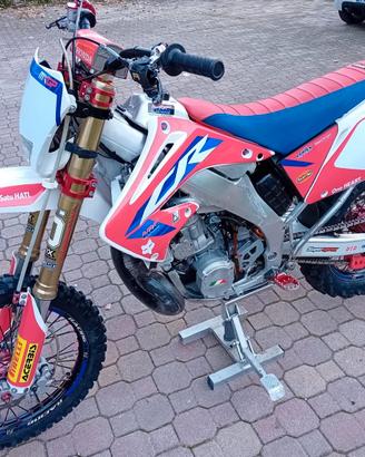 Honda cr 250