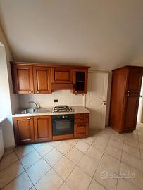 Cucina in legno classica