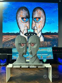 Sculture The division bell