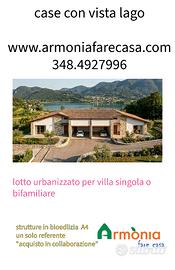 Lotto edificabile con vista lago