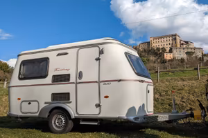 Roulotte: Eriba Touring 320 anno 2020