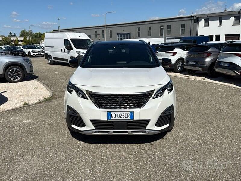Peugeot 3008 2021 photo 2