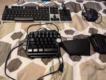 tastiere da gaming, una mano, mouse e adattatore 