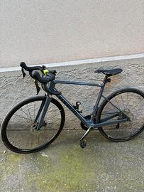 Bici da Corsa van rysel ncr cf tiagra grigia