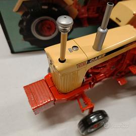 CASE HI 1030 WESTERN SPECIAL COMFORT KING  - 1/16