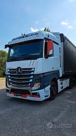 Mercedes Actros 460 del 2014, trattore stradale