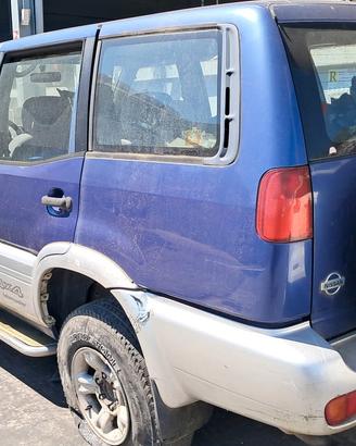 nissan terrano per ricambi