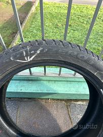 Gomme invernali 225/45/19