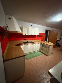 cucina sbiancata rustica